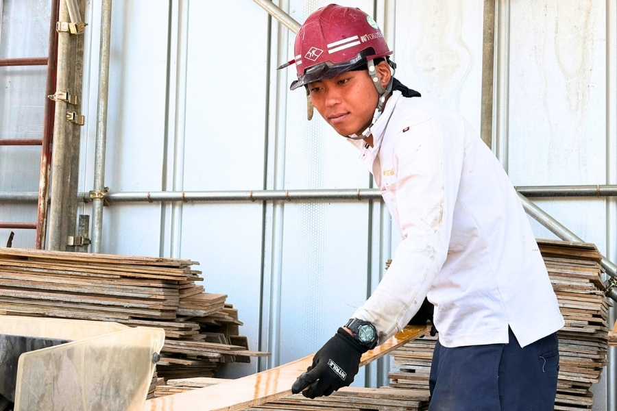 先輩社員インタビュー 山本くん